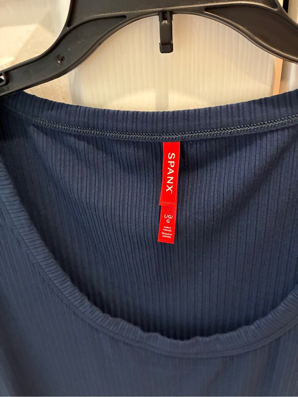 SPANX Ribbed Scoop Neck Top in Navy Blue - Picture 3 of 3